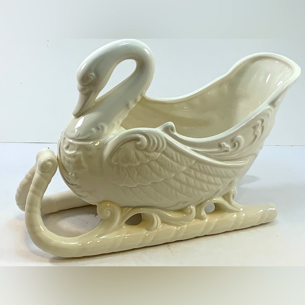 Swan Sleigh Planter Vintage White Porcelain 12 Inches Holiday Oxford Mexico